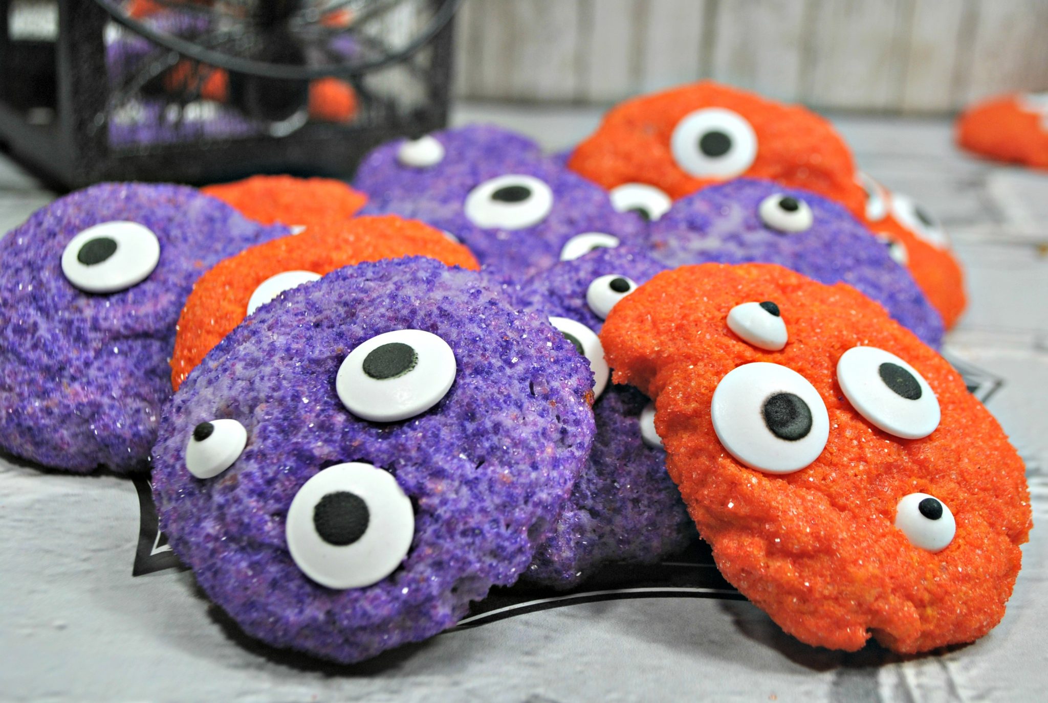 Finished monster eye cookies.